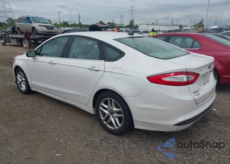 2013 Ford Fusion Se z USA, uszkodzony, nr VIN 3FA6P0HR0DR277526